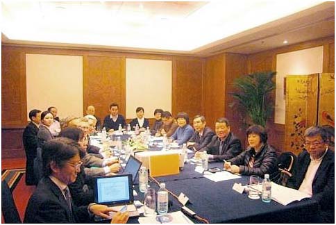 全球轮胎大佬聚在一起做什么