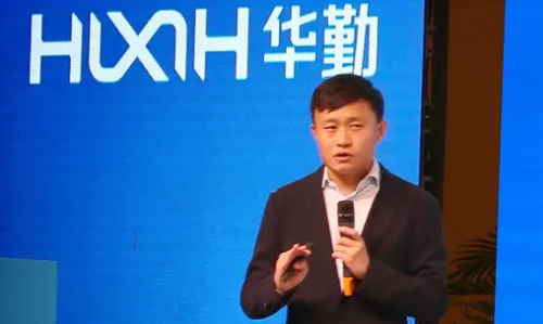 资讯 企业动态 > 正文    华勤集团董事长牛腾,陆通轮胎销售总监牛飞