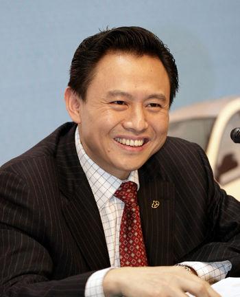 徐留平：给中国汽车业开几服“药”